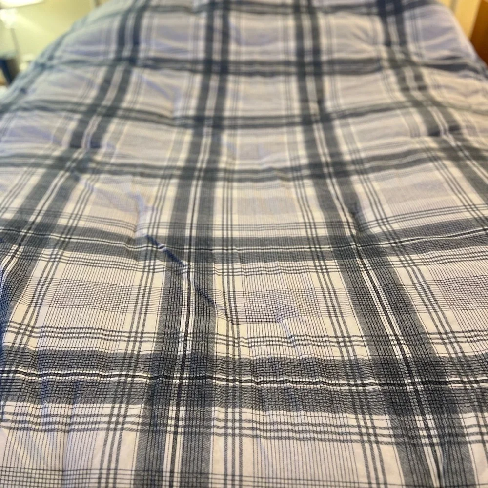 Brooks Brothers Twin Plaid Cotton Flannel Comforter And Sham Gray White EUC